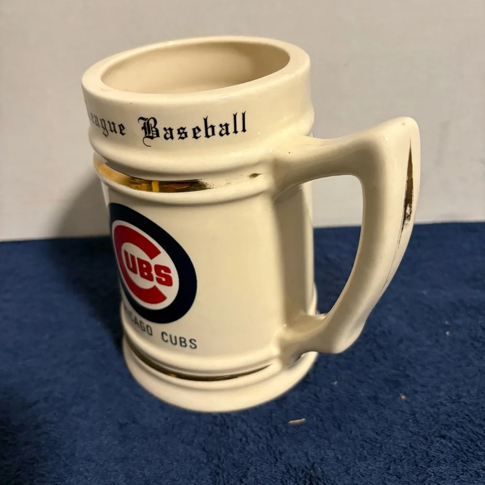 Vintage CHICAGO CUBS Baseball 6” Ceramic Beer Stein Vase Decor MLB - Made In USA